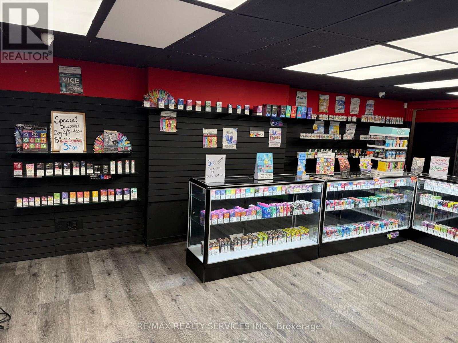 201 King St Street E, Toronto, Ontario M5A 1J5 - Photo 5 - C12515138