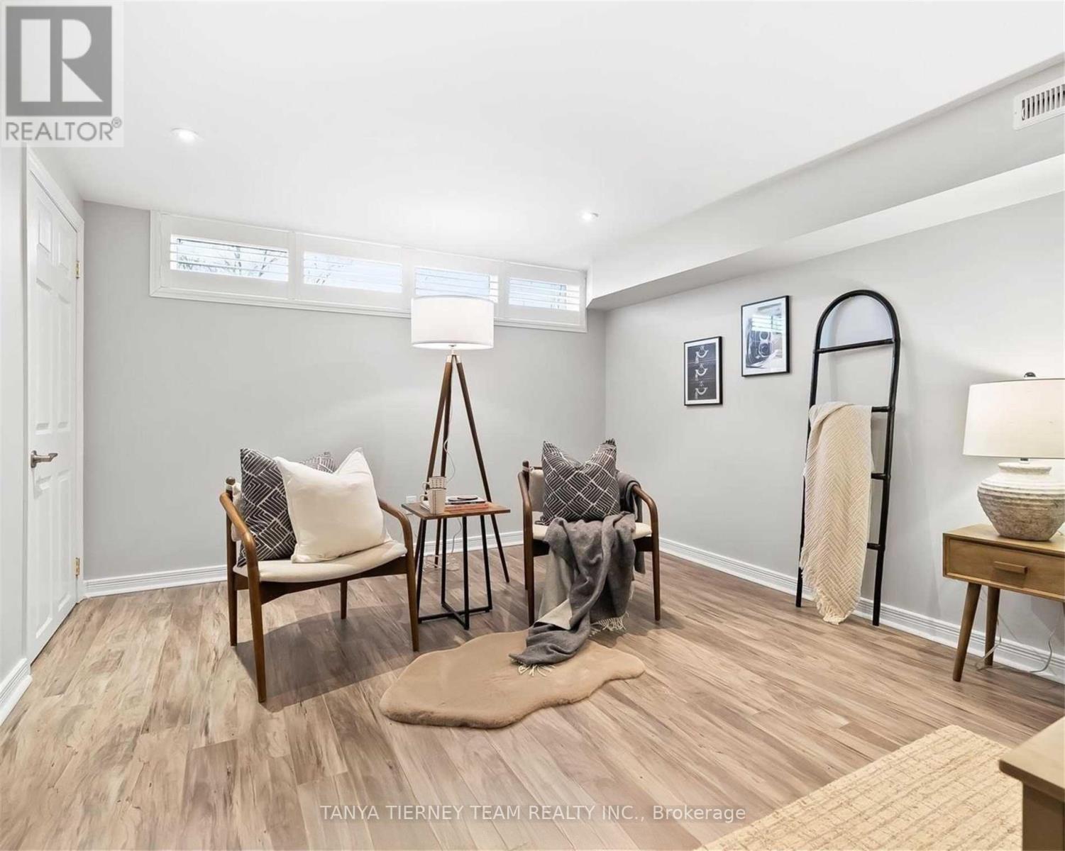 Lower - 331 Rosedale Drive, Whitby, Ontario  L1N 1Z2 - Photo 4 - E12515168