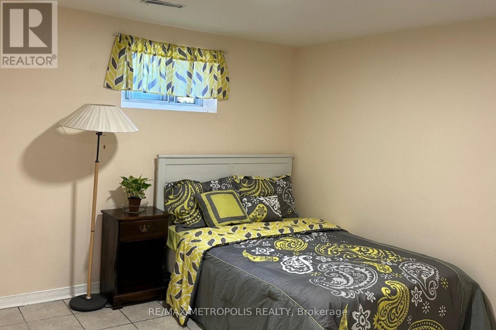 Bsmt A - 112 Brantwood Drive, Toronto, Ontario  M1H 2G8 - Photo 4 - E12515172