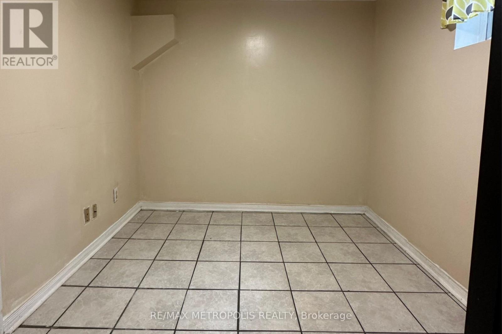 Bsmt A - 112 Brantwood Drive, Toronto, Ontario  M1H 2G8 - Photo 6 - E12515172