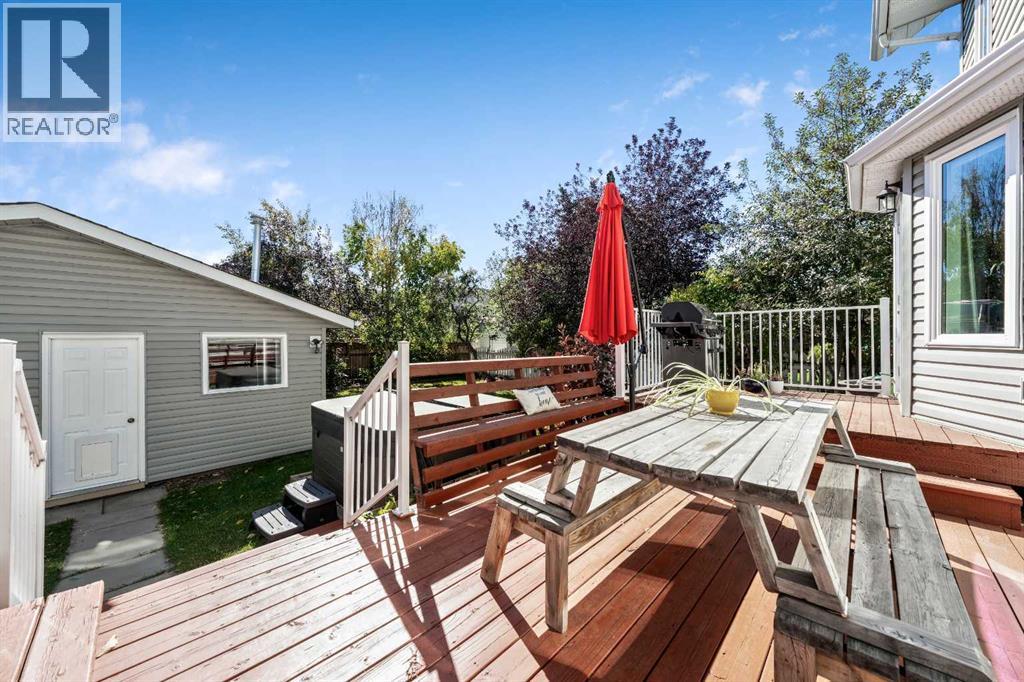 135 Westridge Close, Okotoks, Alberta  T1S 1N4 - Photo 31 - A2259804