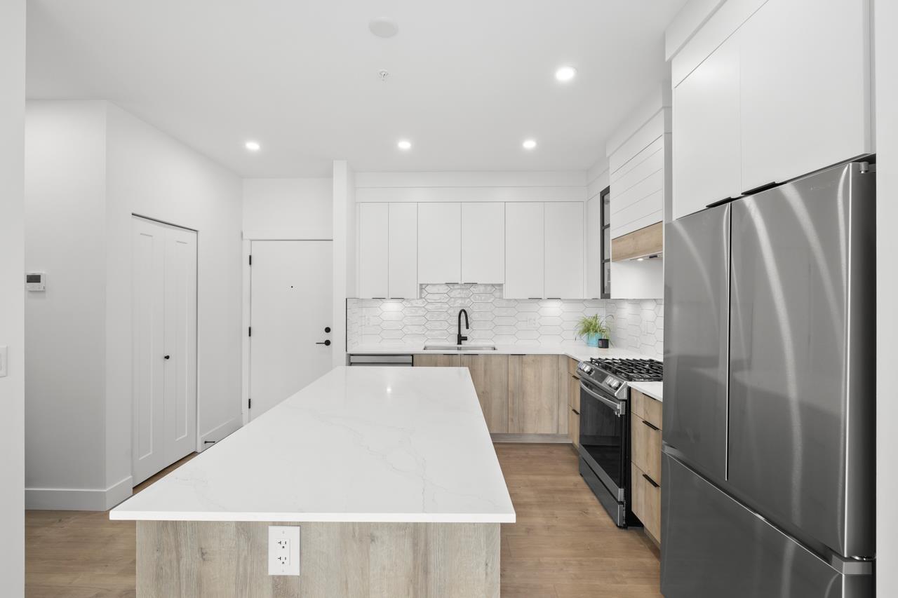 403 20614 80 Avenue, Langley, British Columbia V2Y 3W7 - Photo 9 - R3053096