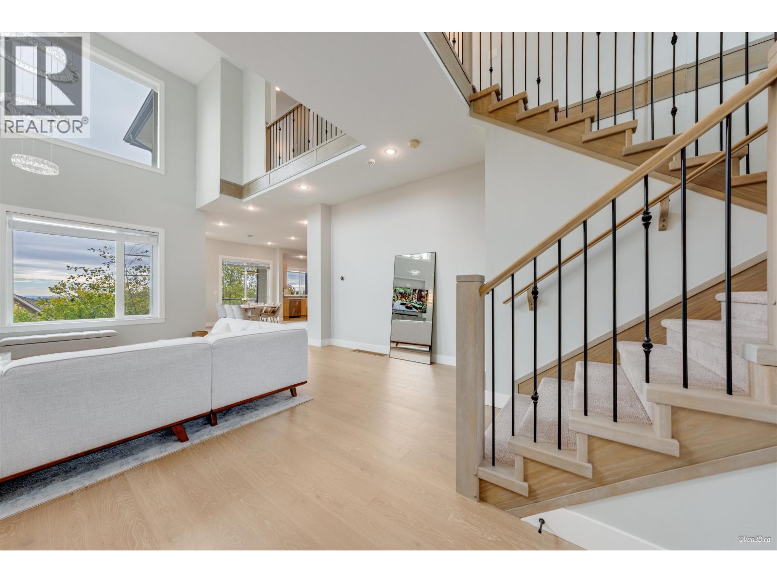 3556 Archworth Avenue, Coquitlam, British Columbia  V3E 0L6 - Photo 6 - R3065171