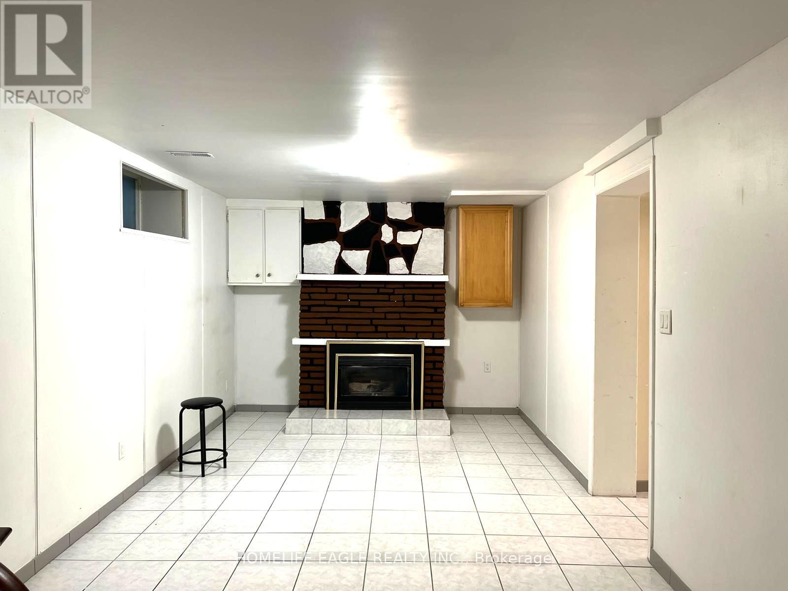 Basement - 43 Maple Grove Avenue S, Richmond Hill, Ontario  L4E 2V1 - Photo 5 - N12515184