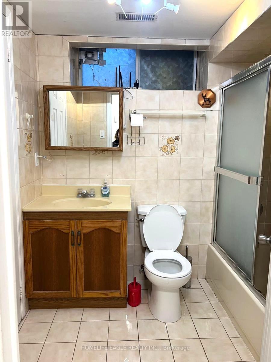 Basement - 43 Maple Grove Avenue S, Richmond Hill, Ontario  L4E 2V1 - Photo 7 - N12515184