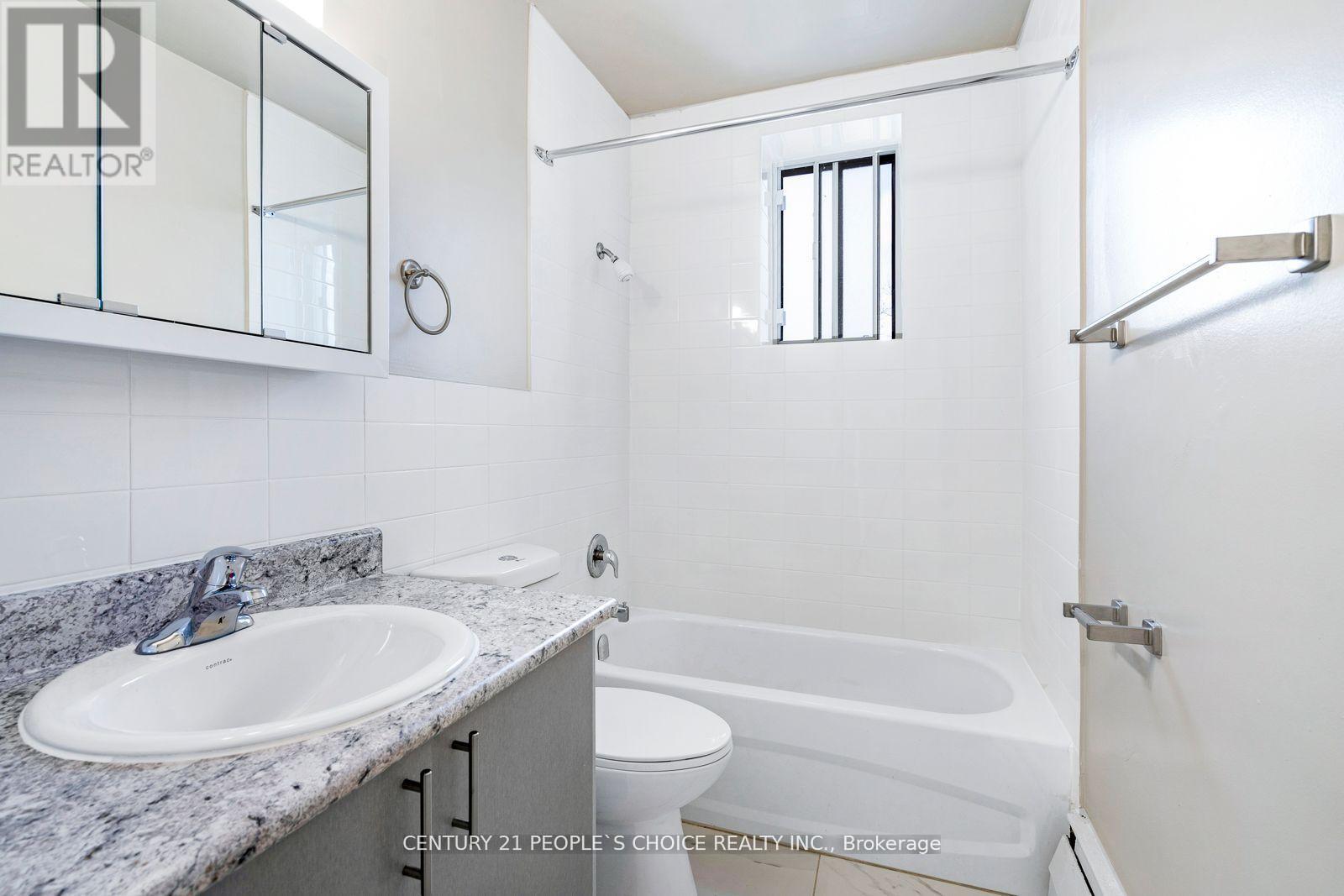 308 - 1219 Dundas Street W, Mississauga, Ontario  L5C 1C8 - Photo 10 - W12515116