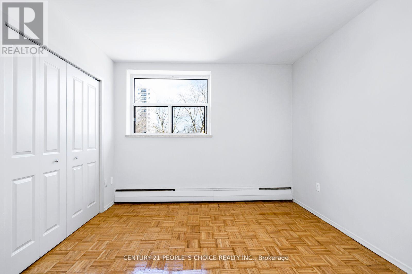 308 - 1219 Dundas Street W, Mississauga, Ontario  L5C 1C8 - Photo 8 - W12515116