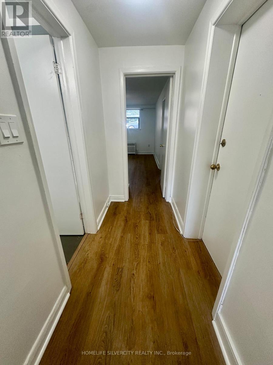 1 - 430 Ridelle Avenue, Toronto, Ontario  M6B 1K4 - Photo 10 - W12515152