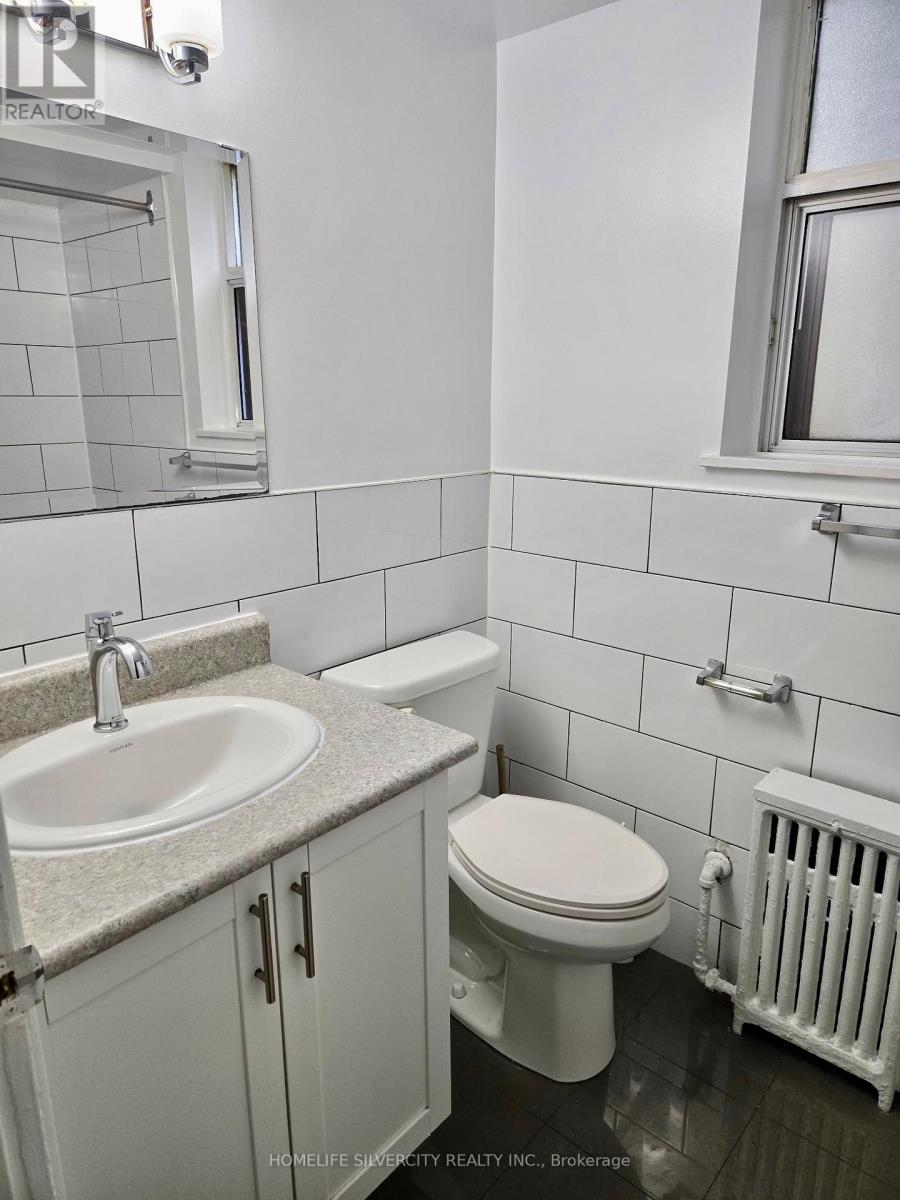 1 - 430 Ridelle Avenue, Toronto, Ontario  M6B 1K4 - Photo 8 - W12515152