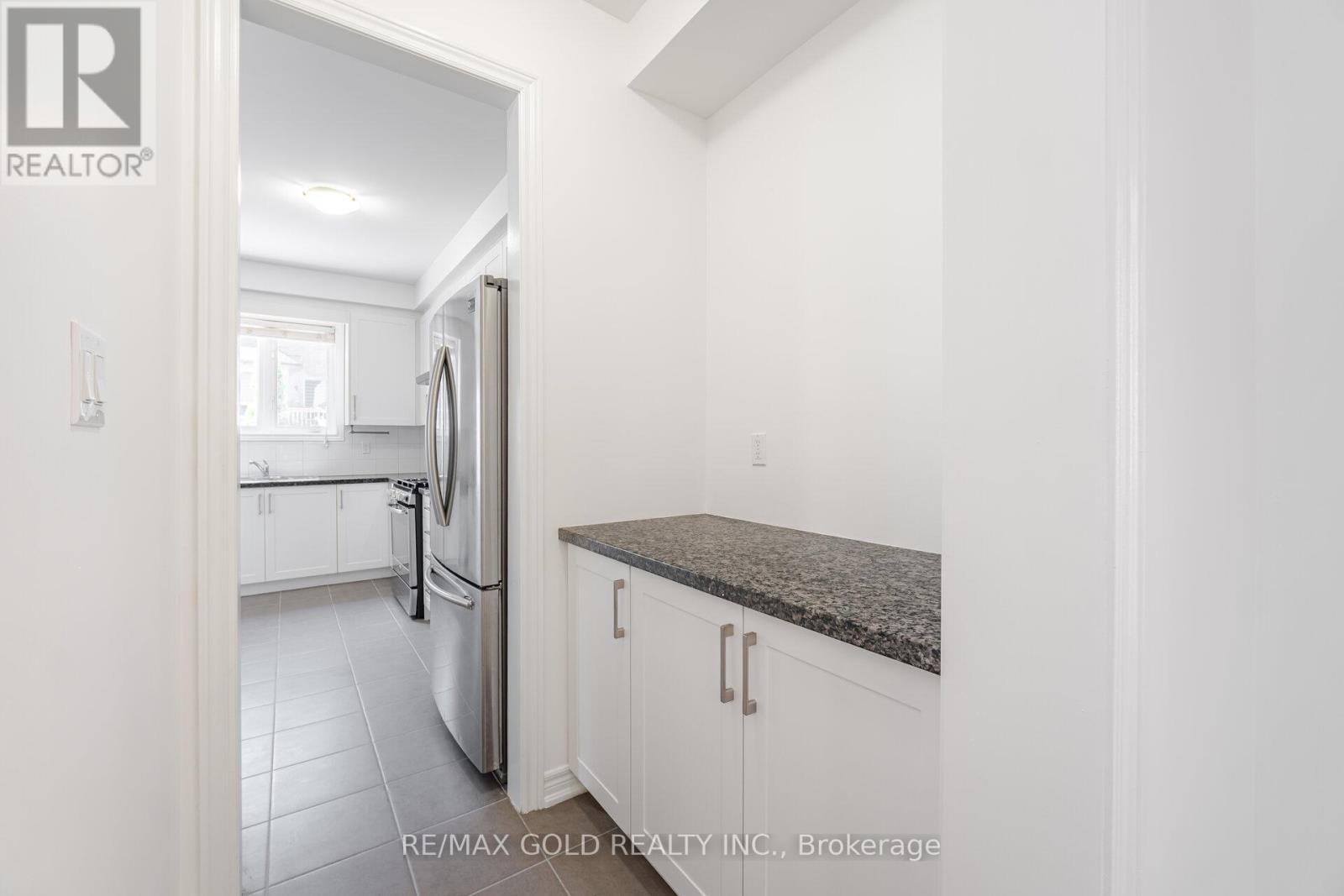 5288 Longford Crescent, Mississauga, Ontario  L5M 0J3 - Photo 21 - W12515170