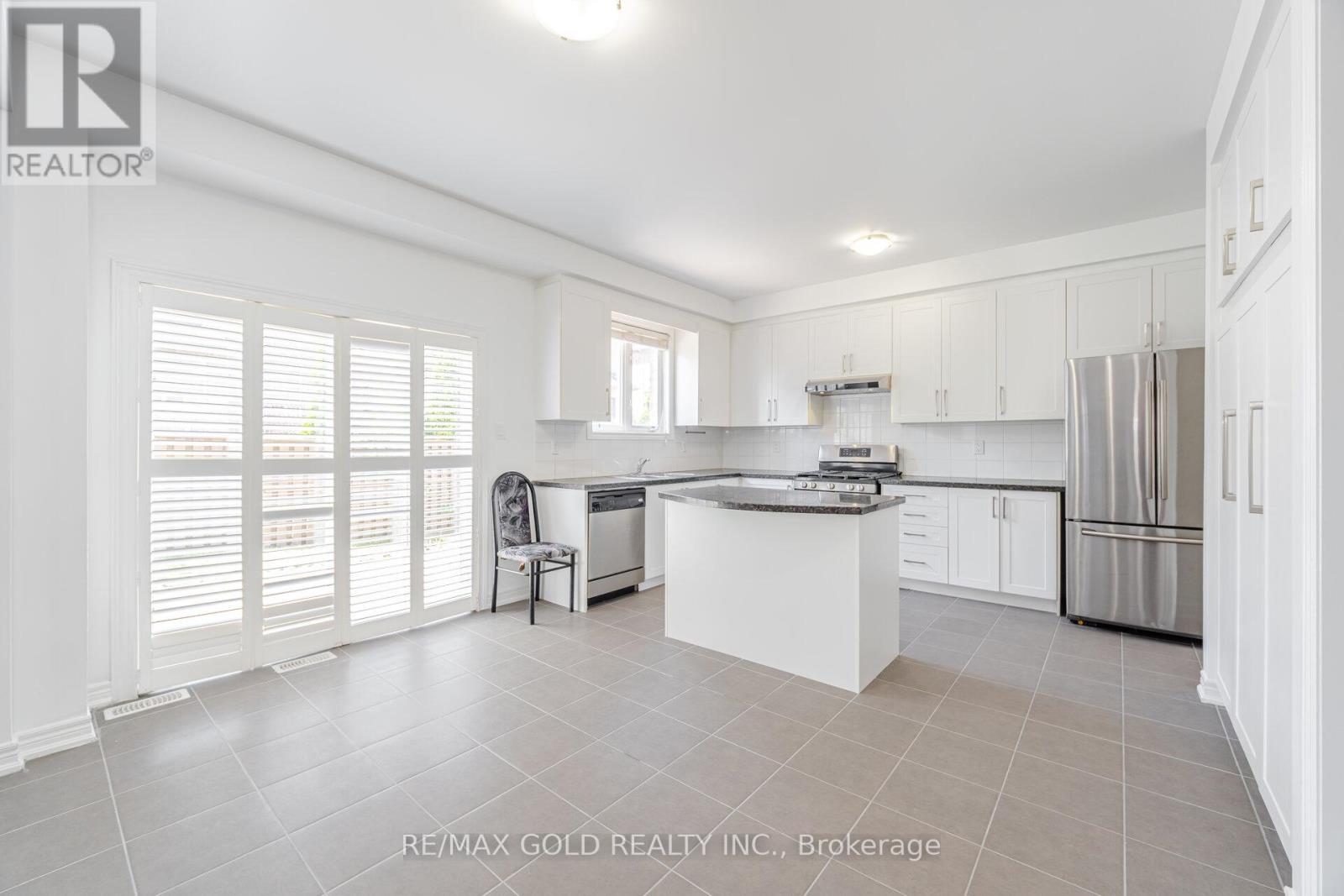 5288 Longford Crescent, Mississauga, Ontario  L5M 0J3 - Photo 27 - W12515170