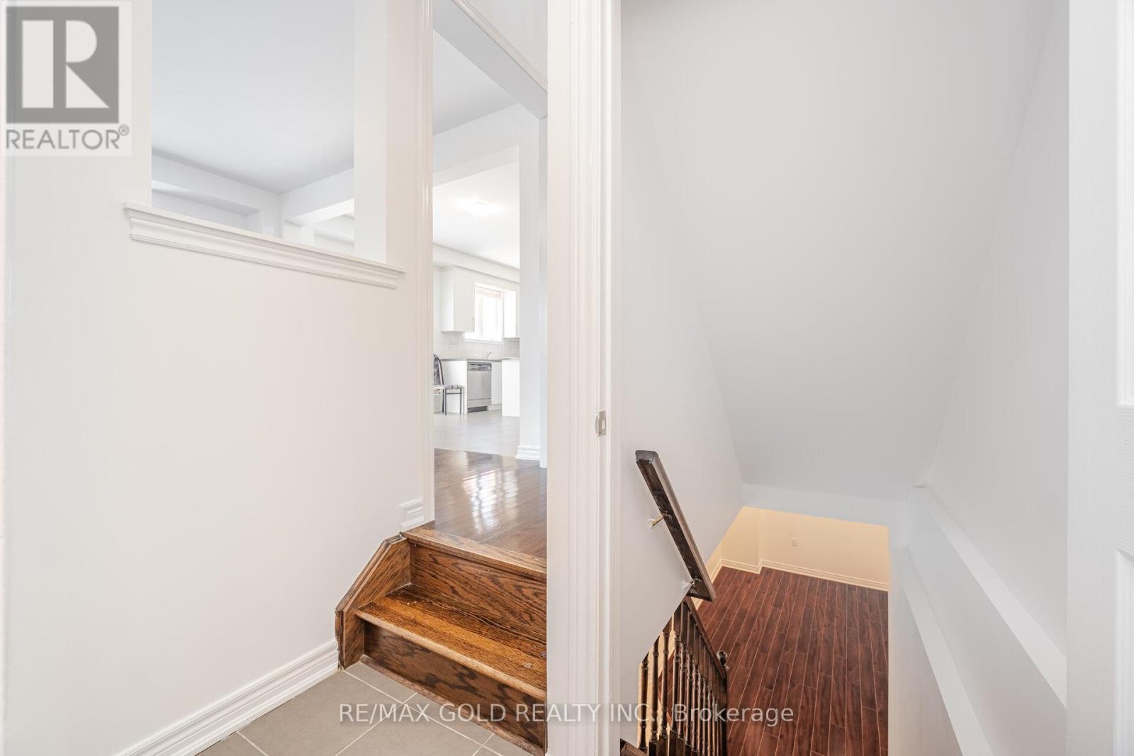 5288 Longford Crescent, Mississauga, Ontario  L5M 0J3 - Photo 6 - W12515170