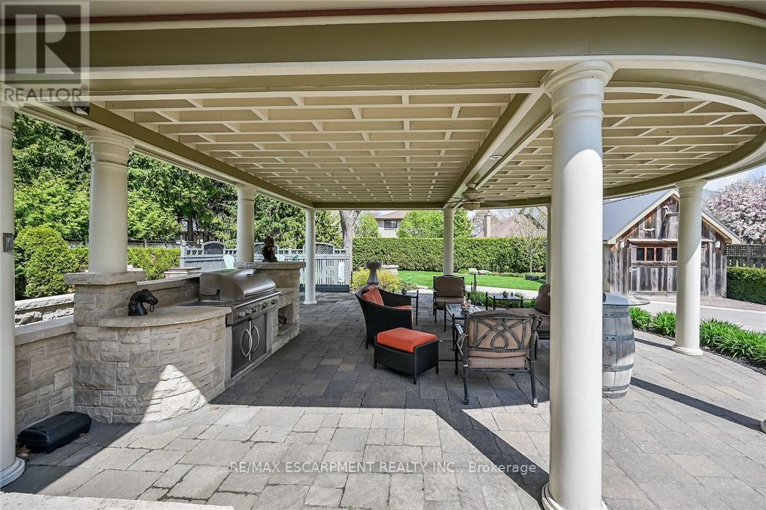 285 Hamilton Drive, Hamilton, Ontario  L9G 2A9 - Photo 43 - X12515162