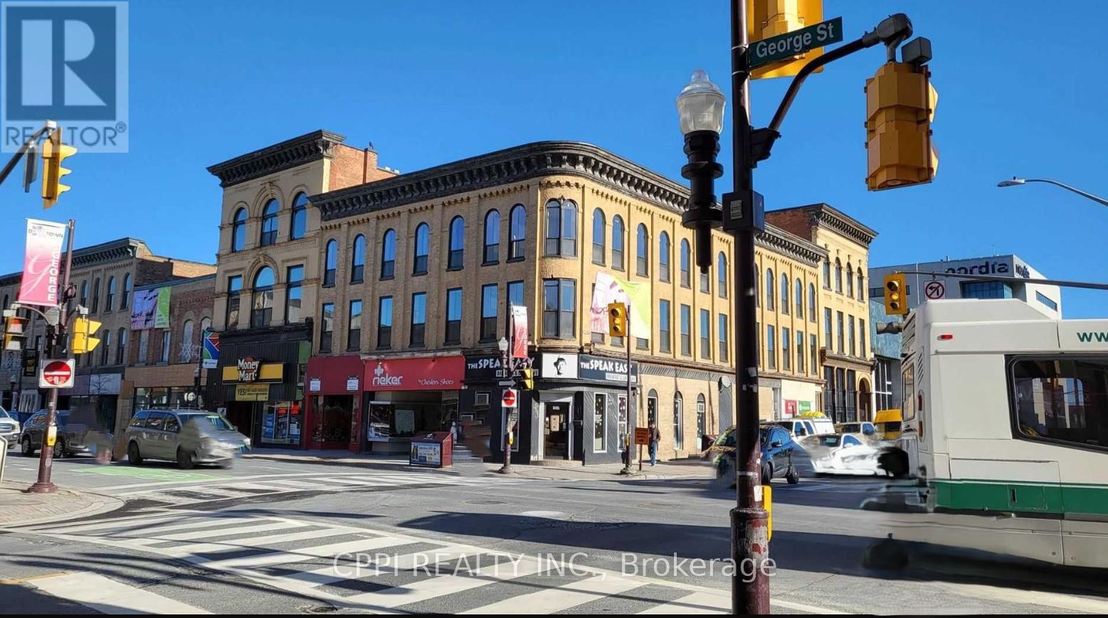 202 - 140 Simcoe Street, Peterborough, Ontario  K9H 0K5 - Photo 2 - X12515180