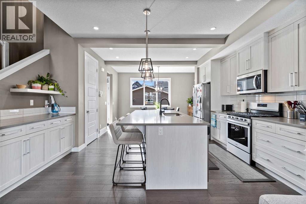 7 Cooperswood Court Sw, Airdrie, Alberta  T4B 5E9 - Photo 4 - A2262699