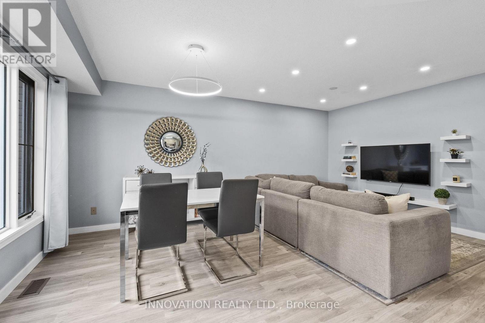 20 Banchory Crescent, Ottawa, Ontario  K2K 2V4 - Photo 11 - X12515220