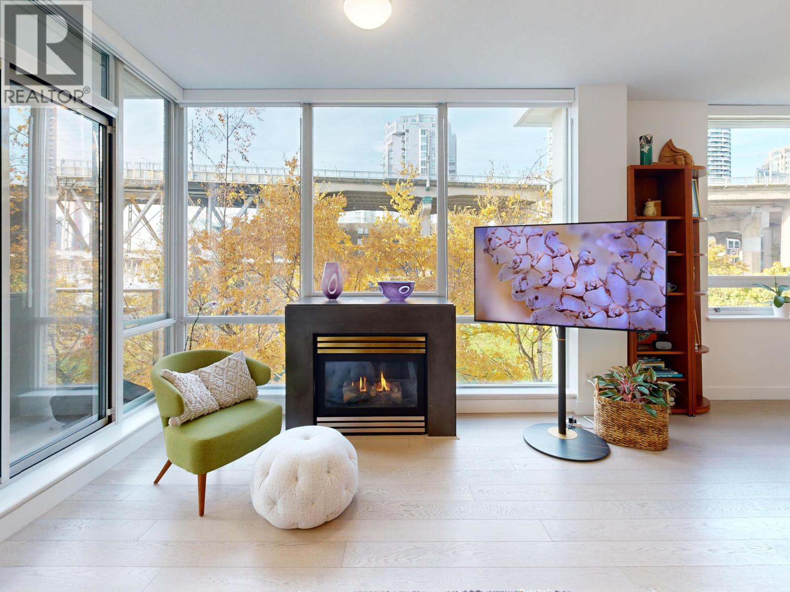 503 638 Beach Crescent, Vancouver, British Columbia  V6Z 3H4 - Photo 9 - R3065331