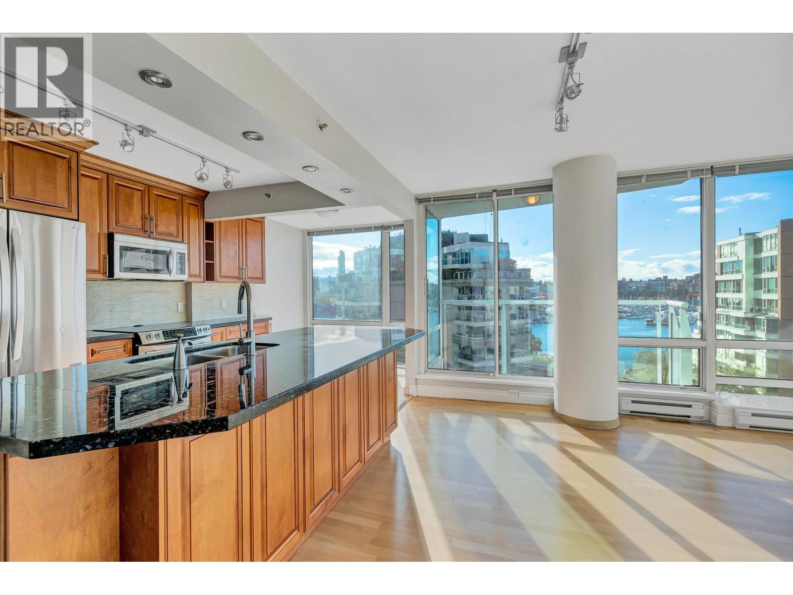 805 1500 Hornby Street, Vancouver, British Columbia  V6Z 2R1 - Photo 10 - R3065339