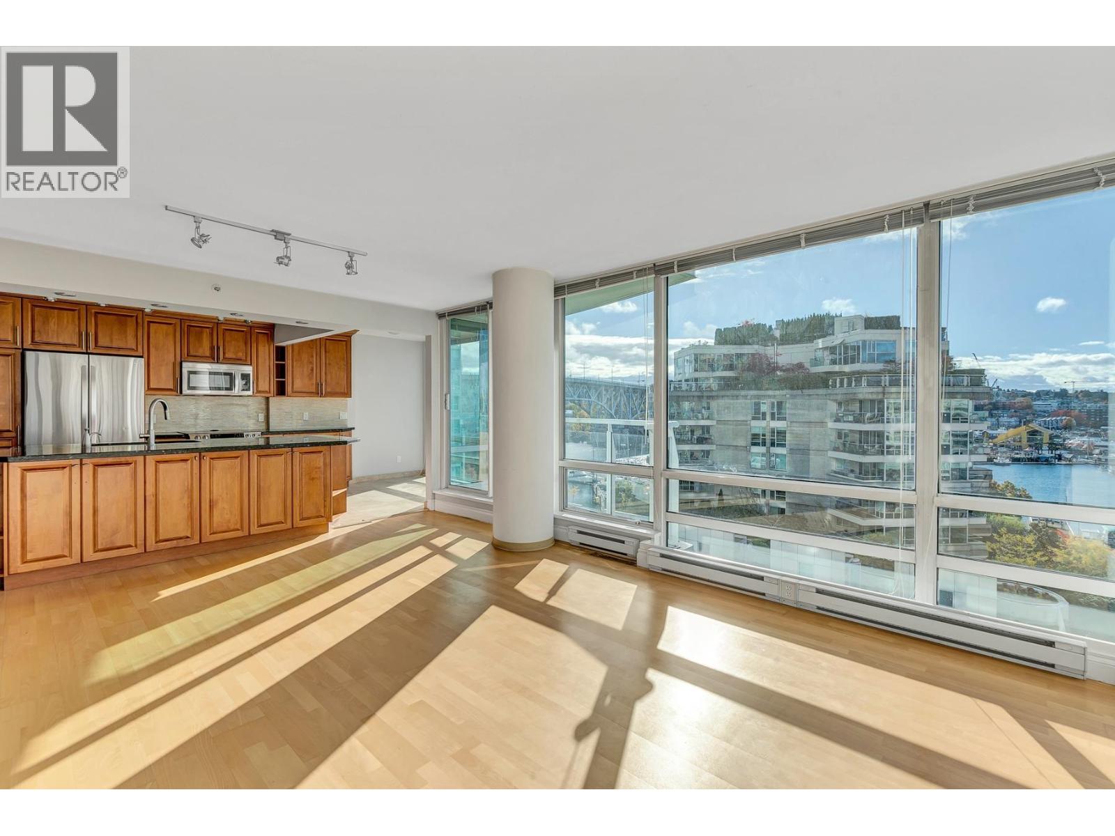 805 1500 Hornby Street, Vancouver, British Columbia  V6Z 2R1 - Photo 2 - R3065339