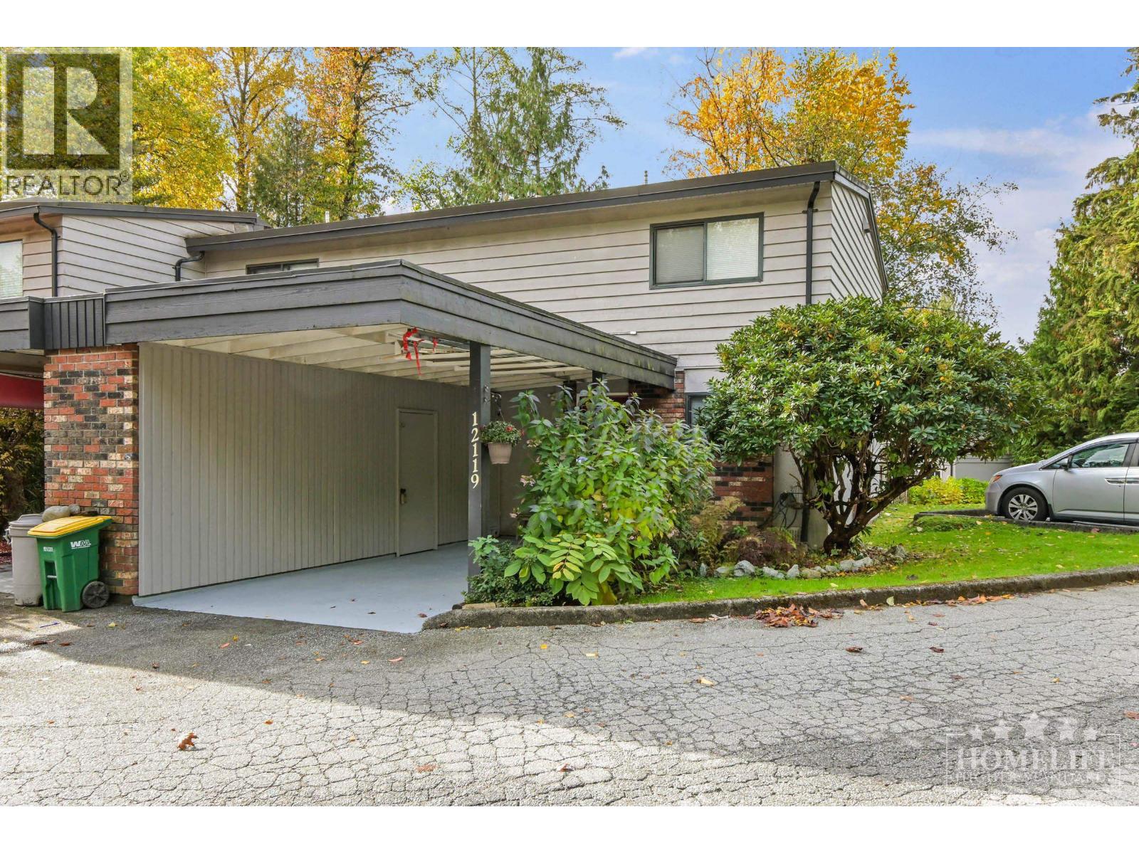 Townhouse 12119 Schmidt Crescent, Maple Ridge, British Columbia  V2X 8A2 - Photo 2 - R3065343