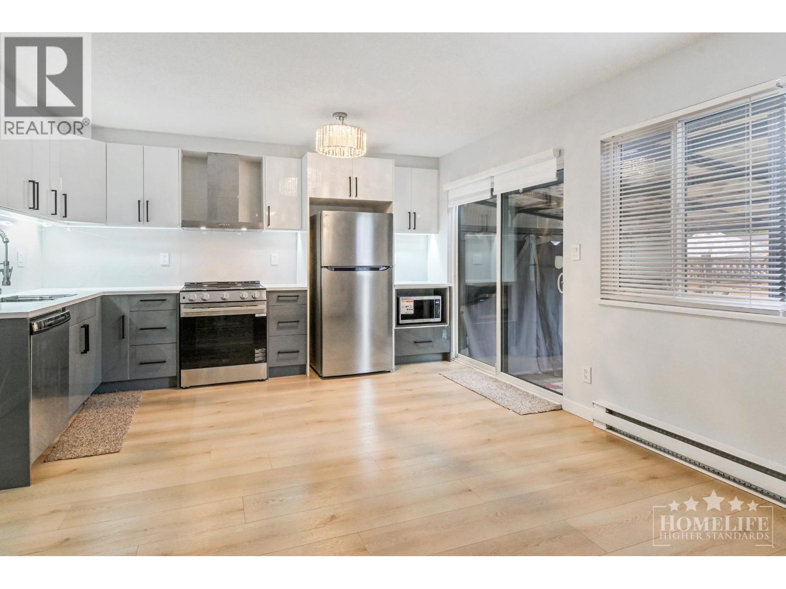 Townhouse 12119 Schmidt Crescent, Maple Ridge, British Columbia  V2X 8A2 - Photo 7 - R3065343