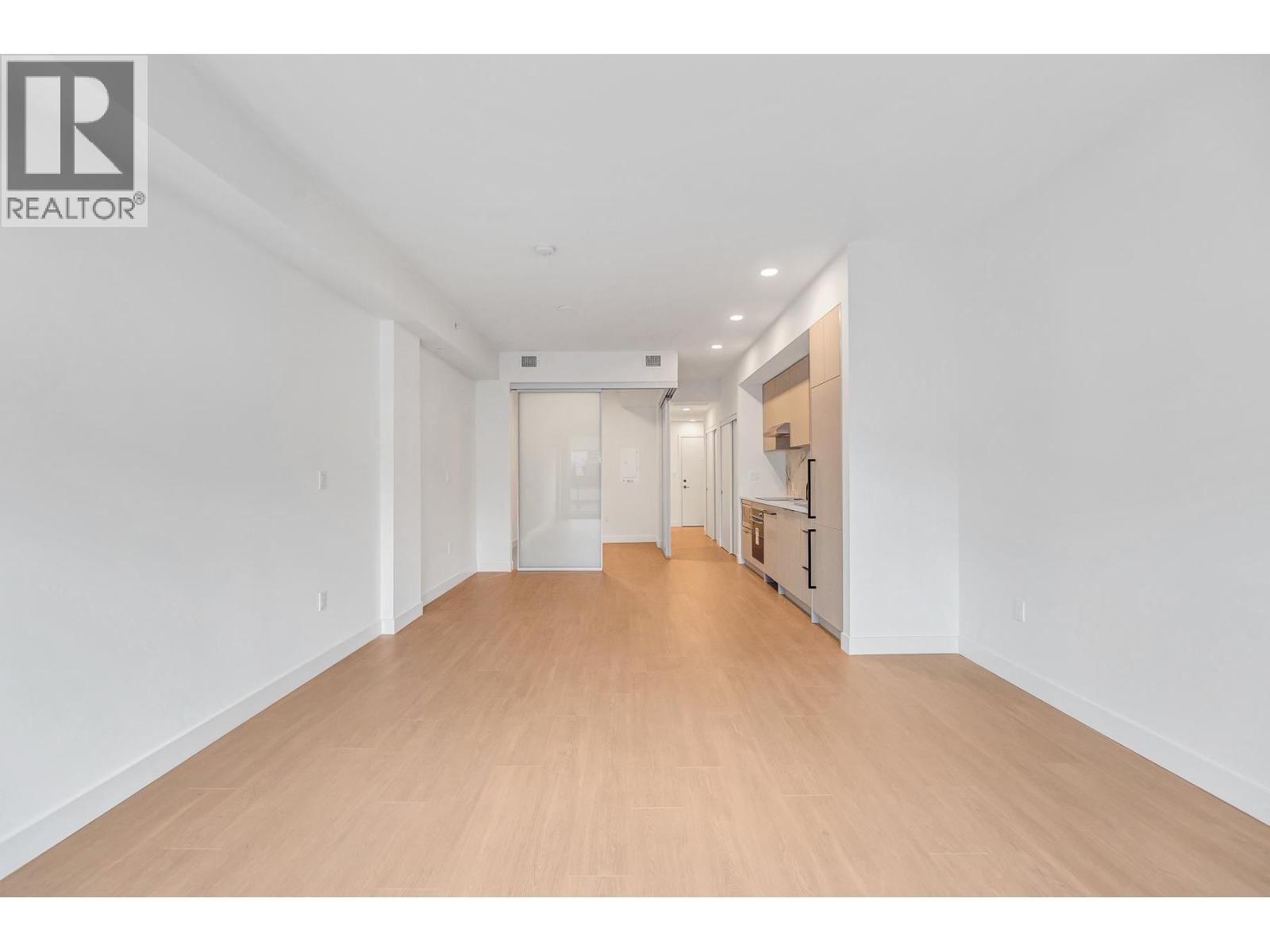 466 422 E 3rd Street, North Vancouver, British Columbia  V7L 0K1 - Photo 10 - R3065347