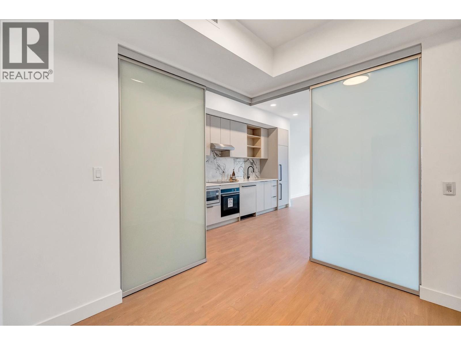 466 422 E 3rd Street, North Vancouver, British Columbia  V7L 0K1 - Photo 16 - R3065347