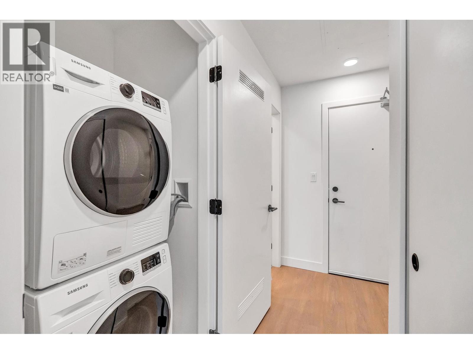 466 422 E 3rd Street, North Vancouver, British Columbia  V7L 0K1 - Photo 19 - R3065347