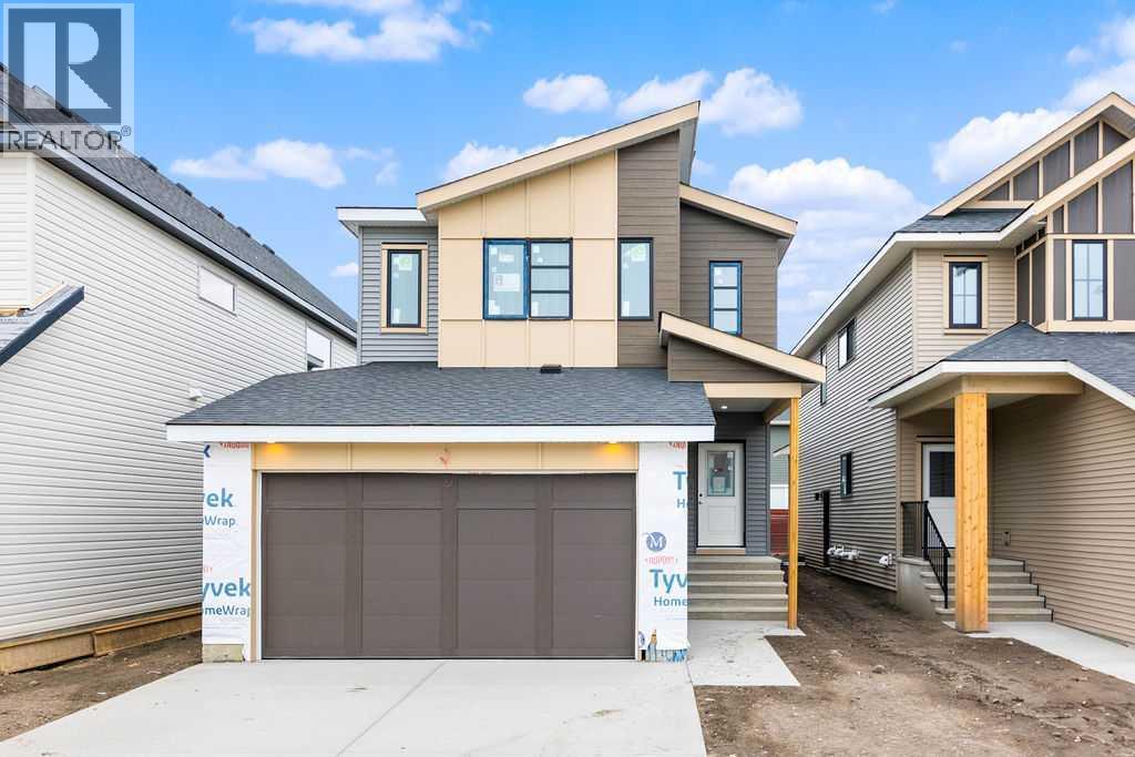 111 Chinook Winds Manor Sw, Airdrie, Alberta  T4B 5P9 - Photo 1 - A2239471