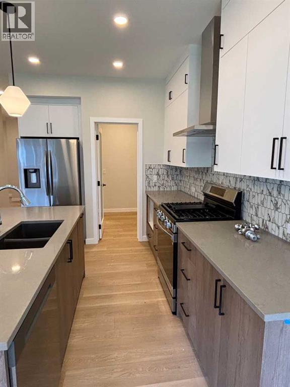 111 Chinook Winds Manor Sw, Airdrie, Alberta  T4B 5P9 - Photo 6 - A2239471