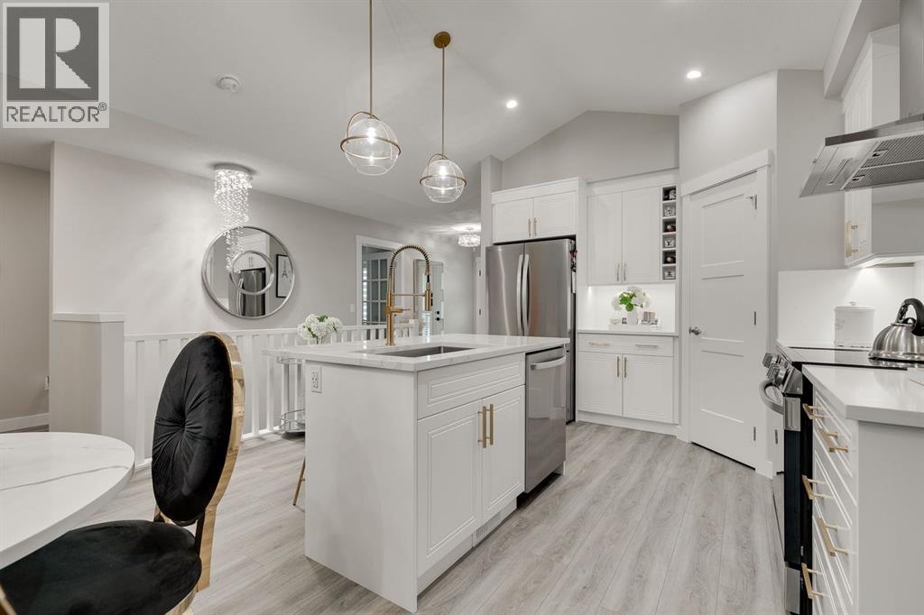 185 Riverwood Crescent, Diamond Valley, Alberta  T0L 0H0 - Photo 5 - A2268109