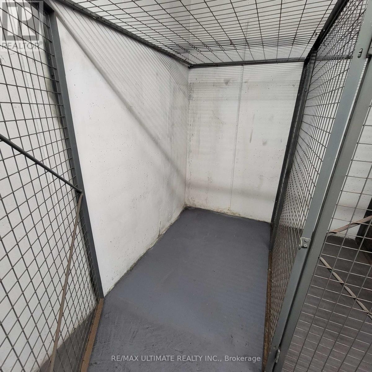 Locker 142 - 438 King Street W, Toronto, Ontario M5V 3T9 - Photo 3 - C12515196