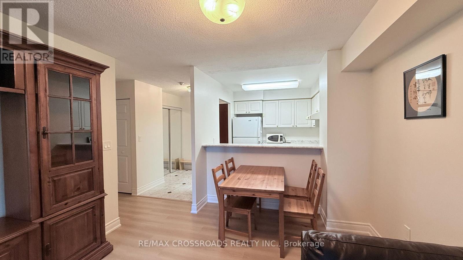 705 - 8 Pemberton Avenue, Toronto, Ontario  M2M 4K8 - Photo 10 - C12515218