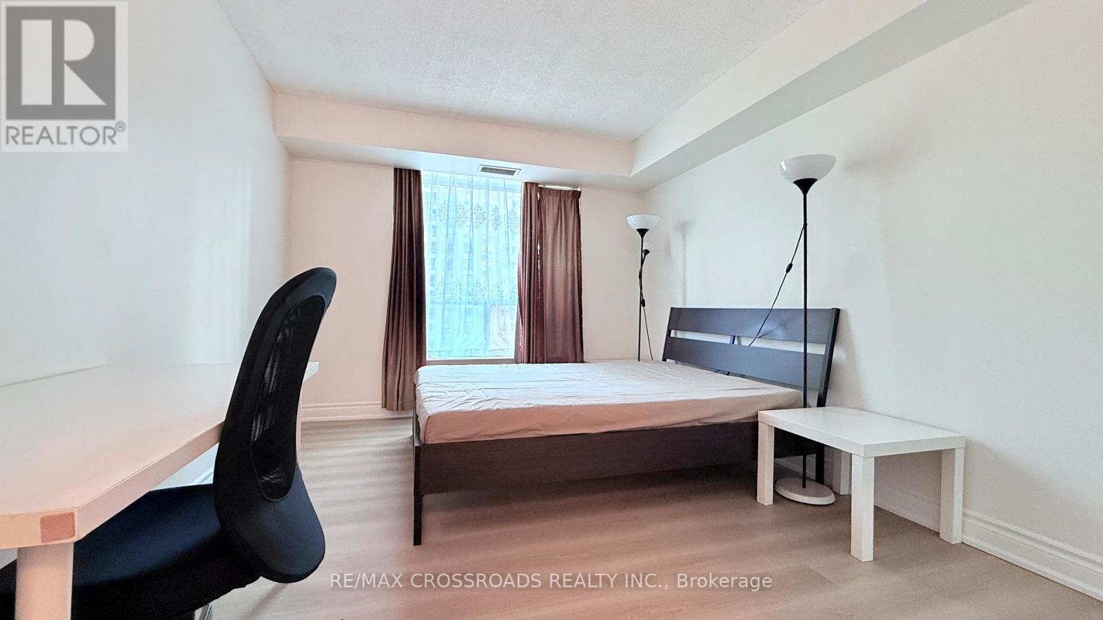 705 - 8 Pemberton Avenue, Toronto, Ontario  M2M 4K8 - Photo 13 - C12515218