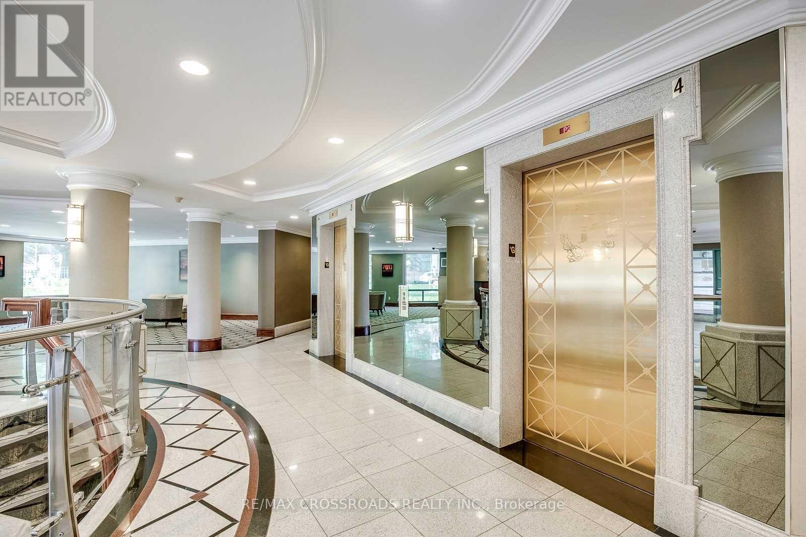 705 - 8 Pemberton Avenue, Toronto, Ontario  M2M 4K8 - Photo 7 - C12515218