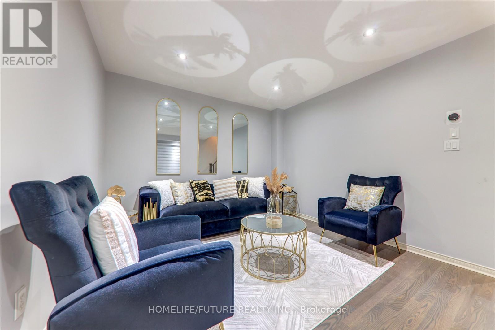 Main & 2nd - 70 Tozer Crescent, Ajax, Ontario  L1T 5A1 - Photo 11 - E12515208