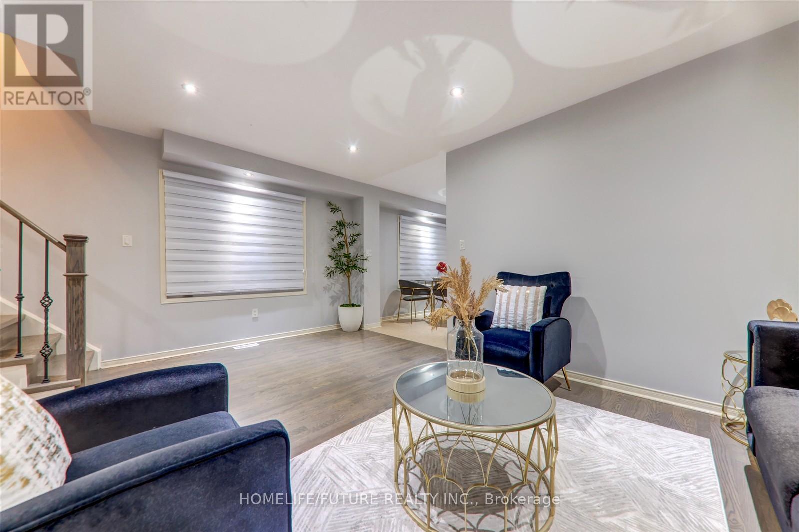 Main & 2nd - 70 Tozer Crescent, Ajax, Ontario  L1T 5A1 - Photo 12 - E12515208