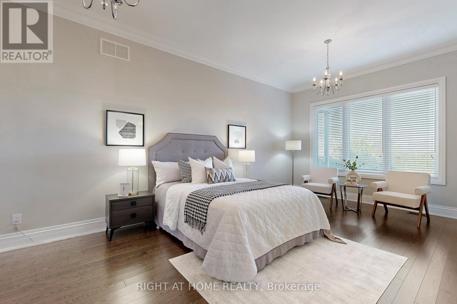 53 Rockwell Road, Richmond Hill, Ontario  L4B 1A9 - Photo 23 - N12515192