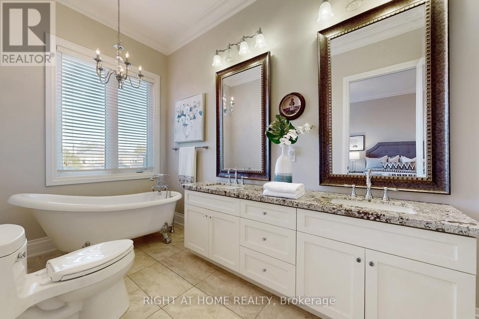 53 Rockwell Road, Richmond Hill, Ontario  L4B 1A9 - Photo 25 - N12515192