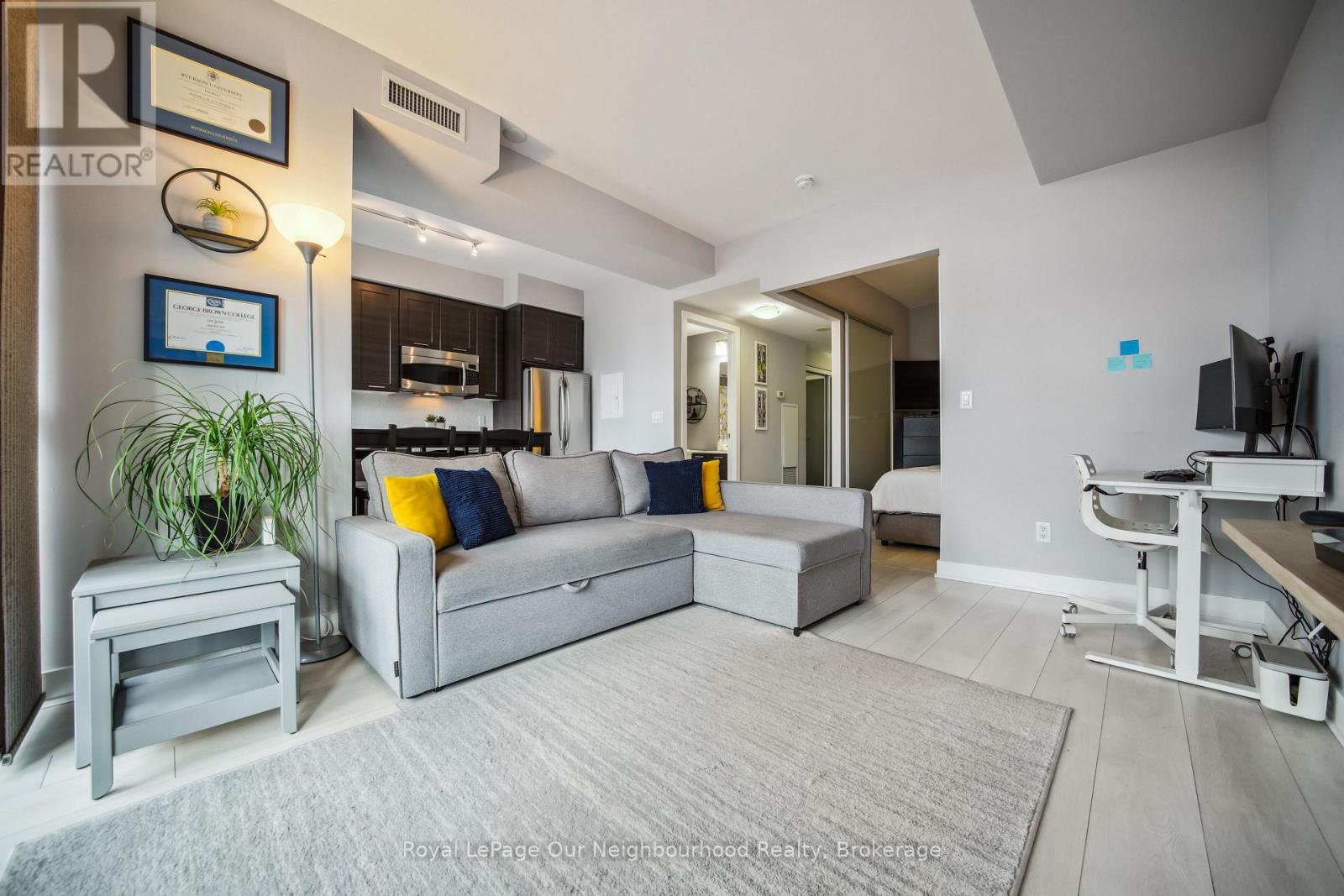 1212 - 169 Fort York Boulevard, Toronto, Ontario M5V 0C8 - Photo 10 - C12515246