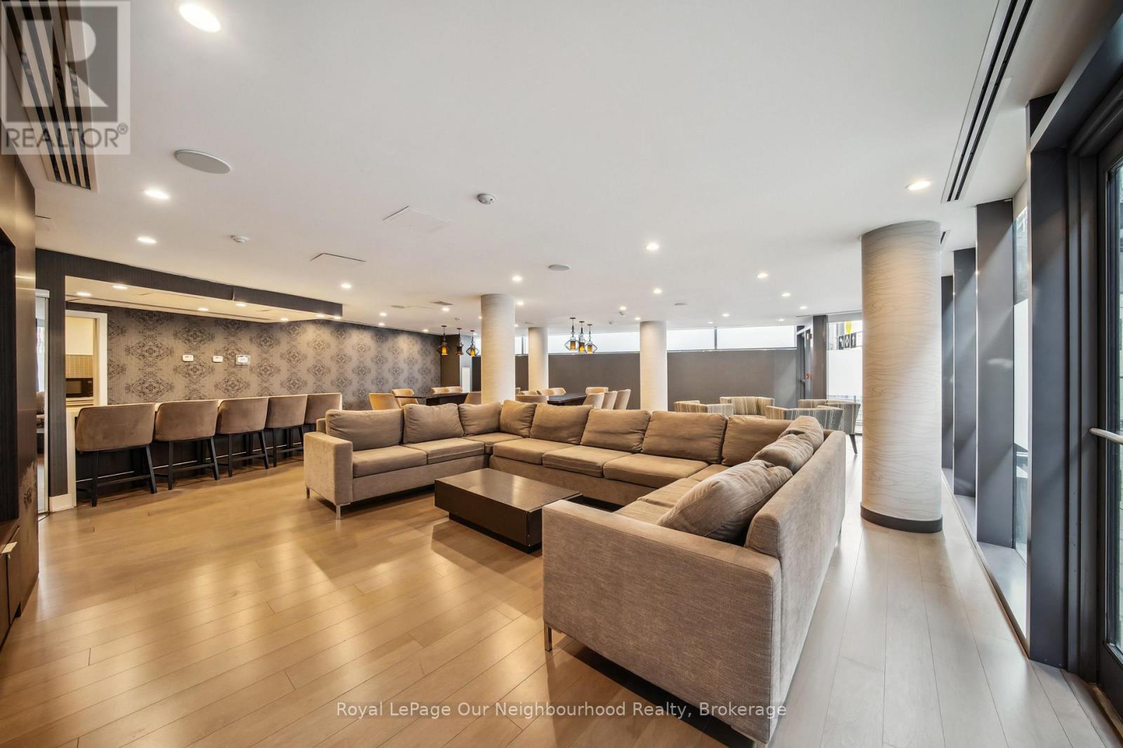 1212 - 169 Fort York Boulevard, Toronto, Ontario M5V 0C8 - Photo 35 - C12515246