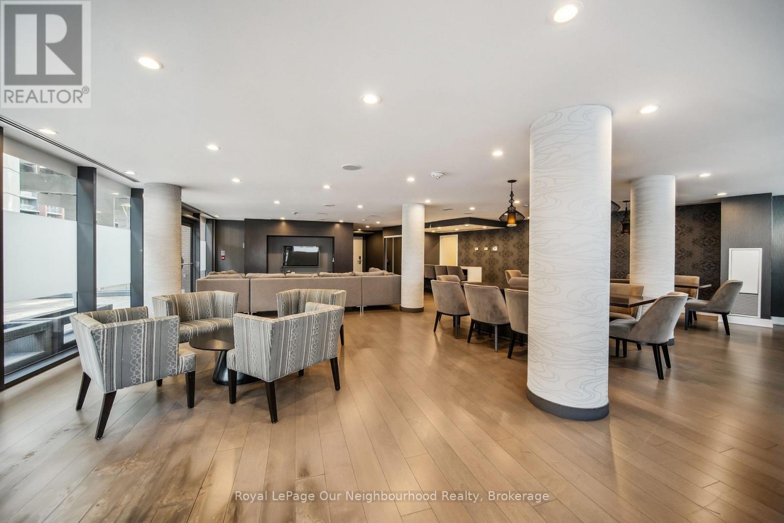 1212 - 169 Fort York Boulevard, Toronto, Ontario M5V 0C8 - Photo 36 - C12515246