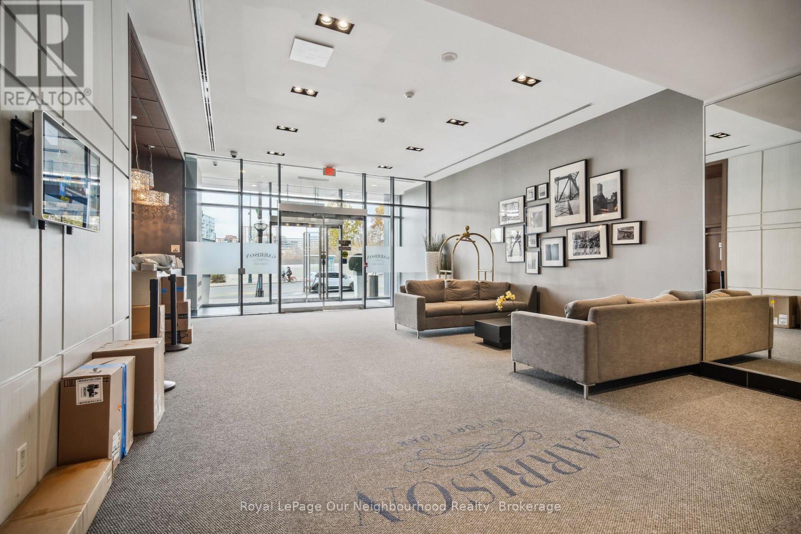 1212 - 169 Fort York Boulevard, Toronto, Ontario M5V 0C8 - Photo 4 - C12515246