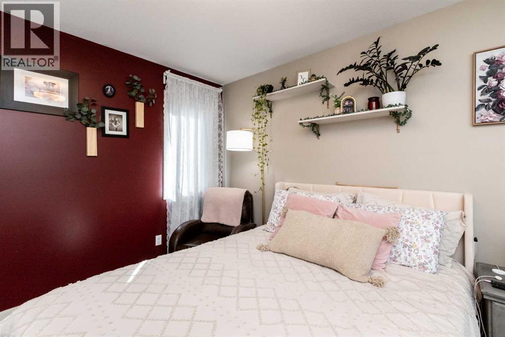 5224 48 Streetclose, Innisfail, Alberta  T4G 0B9 - Photo 18 - A2258139