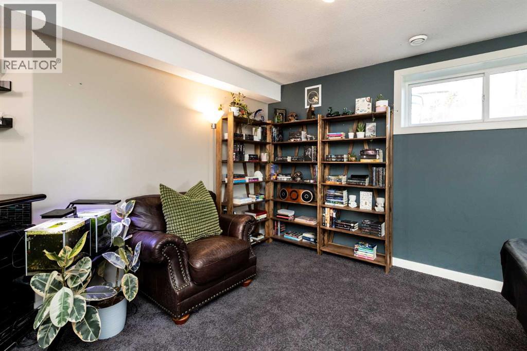 5224 48 Streetclose, Innisfail, Alberta  T4G 0B9 - Photo 29 - A2258139