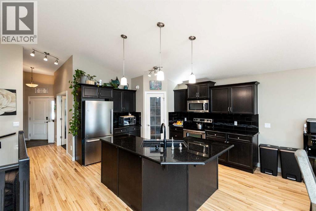 5224 48 Streetclose, Innisfail, Alberta  T4G 0B9 - Photo 10 - A2258139