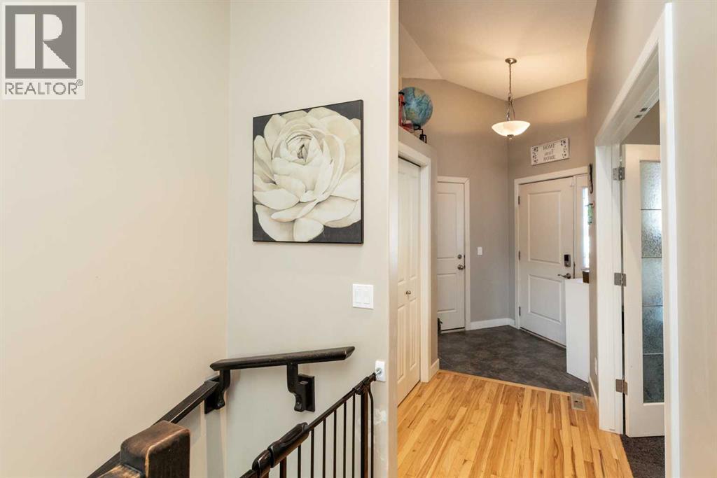 5224 48 Streetclose, Innisfail, Alberta  T4G 0B9 - Photo 4 - A2258139