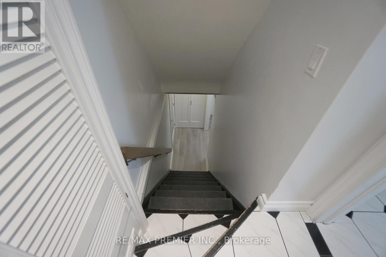 9190 Trafalgar Road, Halton Hills, Ontario  L7G 4S5 - Photo 30 - W12515190