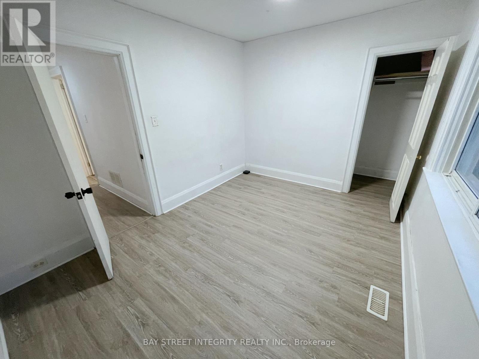 34 Chamberlain Avenue, Toronto, Ontario  M6E 4J8 - Photo 2 - W12515198