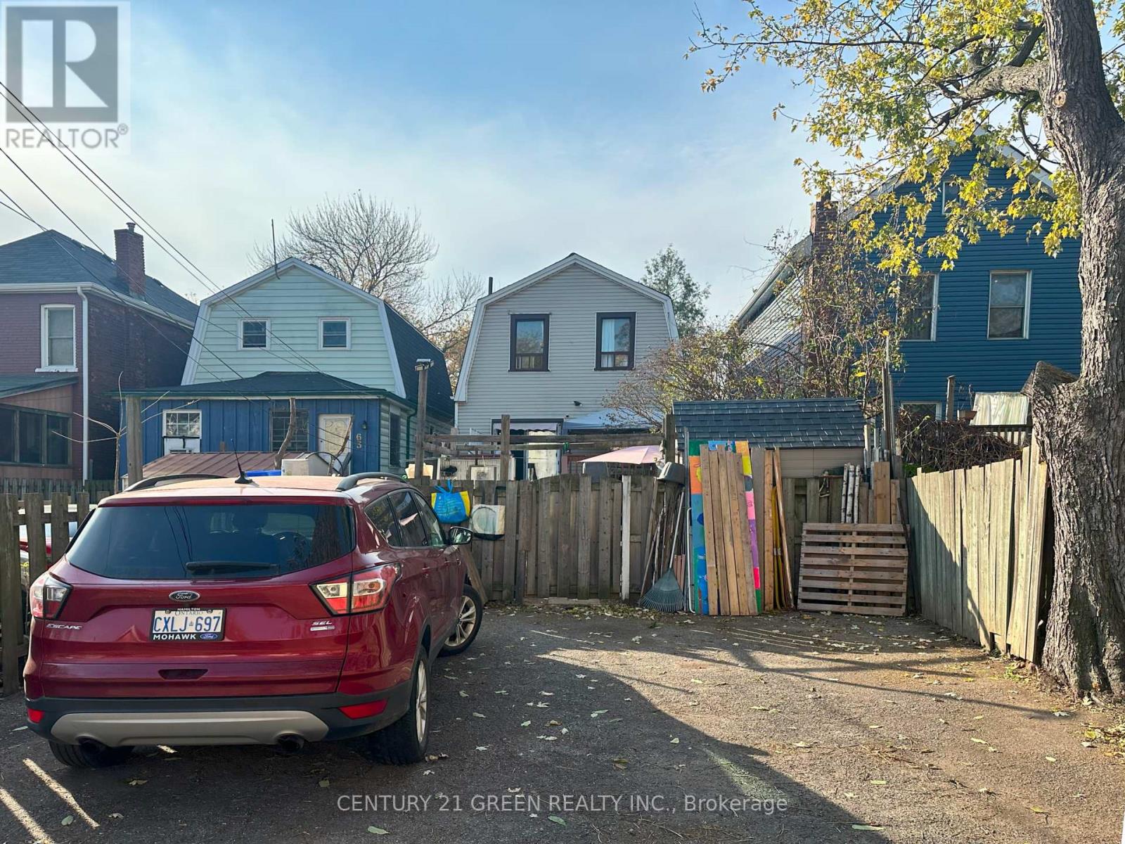 61 Francis Street, Hamilton, Ontario  L8L 3V2 - Photo 17 - X12196512